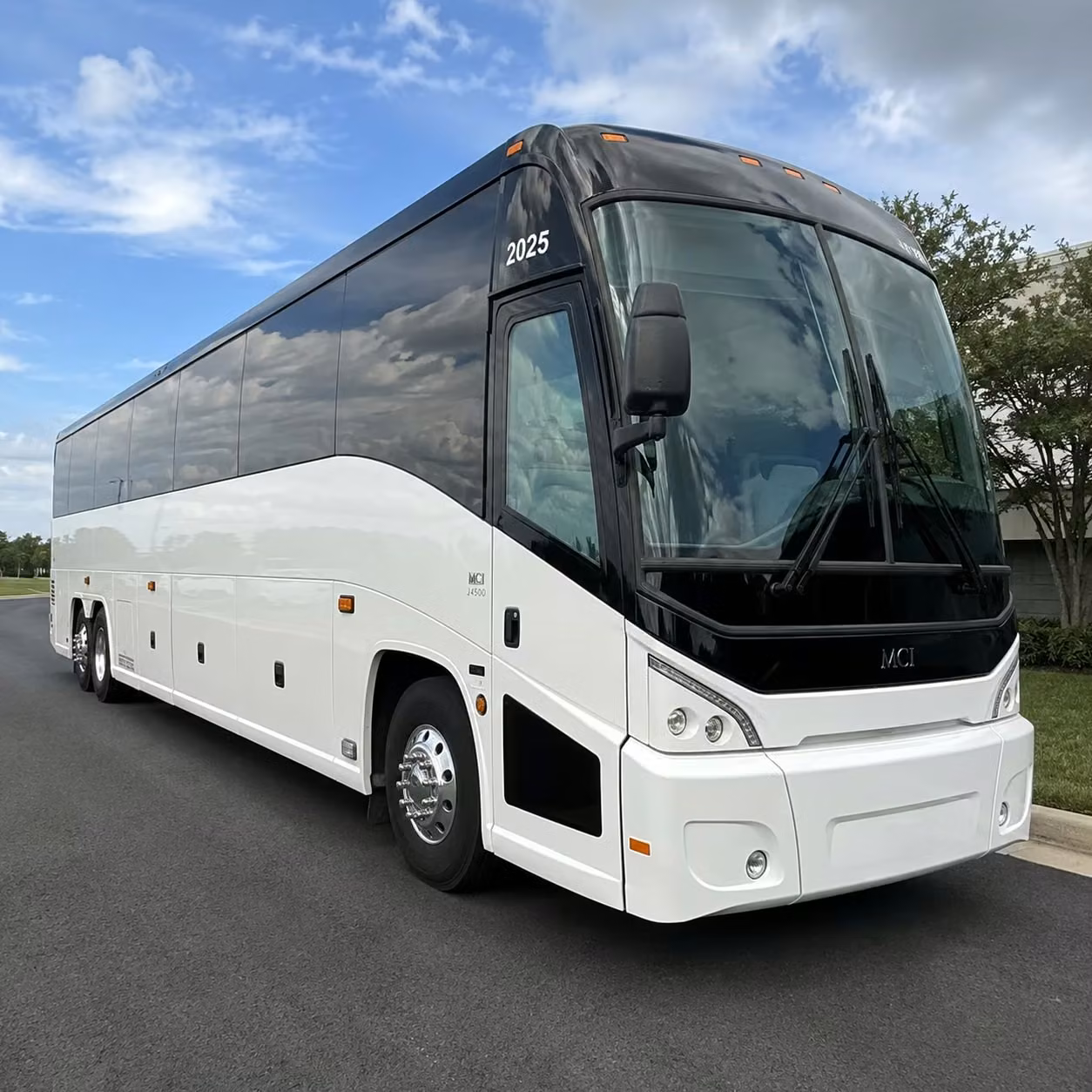 employee commuter shuttles built around hawthorne s busiest corridors