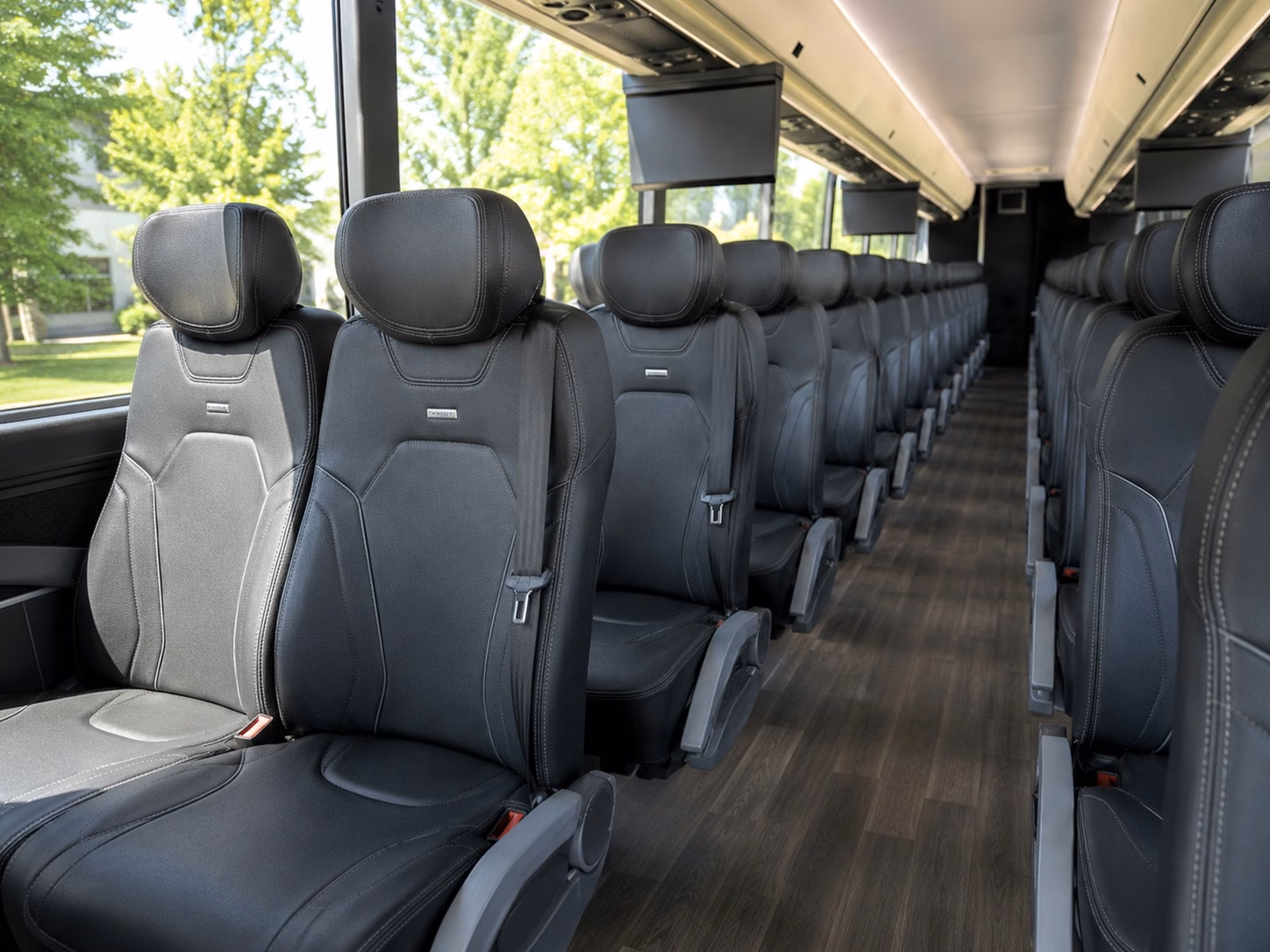 how the type of bus you choose changes charter bus prices in hawthorne california